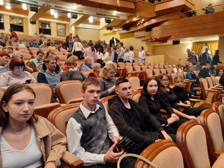 Благотворительный концерт Симфонического оркестра Мариинского театра.
